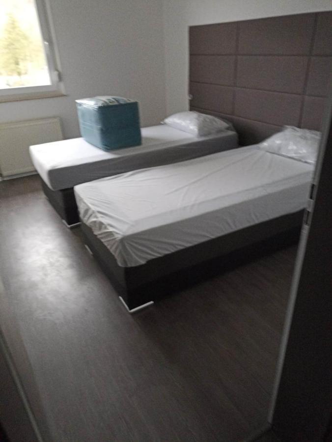 Appartement Gauche Avec Balcon Hargarten-aux-Mines Zewnętrze zdjęcie